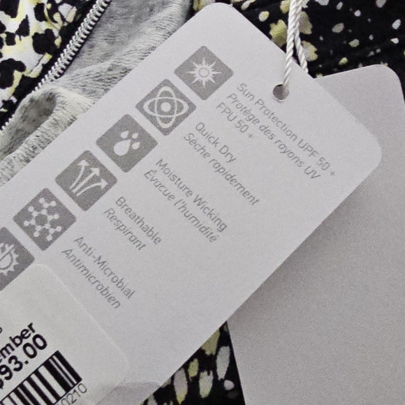 Women's Sleeveless Black and Yellow Top Nwt Size Medium - Picture 8 of 8